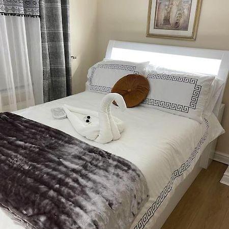 Gated Home Close To Birmingham City Centre Екстер'єр фото
