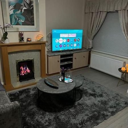 Gated Home Close To Birmingham City Centre Екстер'єр фото