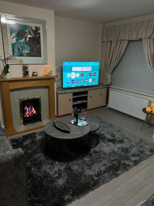 Gated Home Close To Birmingham City Centre Екстер'єр фото