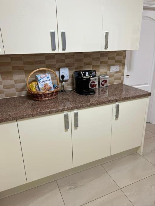 Gated Home Close To Birmingham City Centre Екстер'єр фото