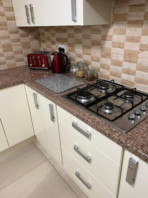 Gated Home Close To Birmingham City Centre Екстер'єр фото